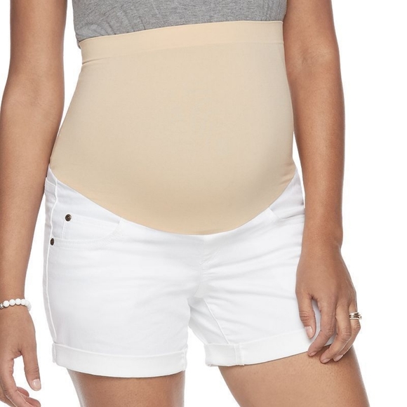 a glow Pants - A glow Maternity Cuffed Boyfriend Shorts White 18